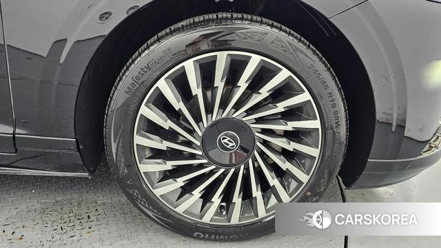 Hyundai Grandeur Hybrid (GN7) id 4691174 из Кореи 13