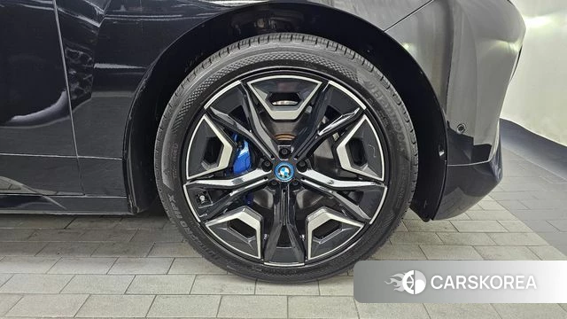BMW iX id 4793038 из Кореи 13