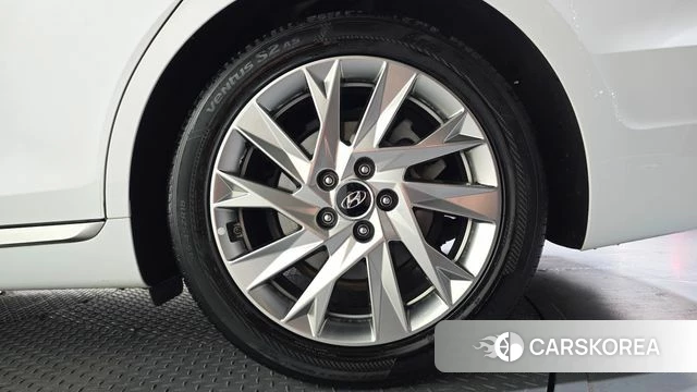Hyundai The New Grandeur IG Hybrid id 4613867 из Кореи 13