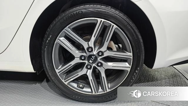 Kia Come New K3 id 4568294 из Кореи 13