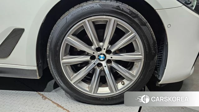 BMW 5 Series (G30) id 4693955 из Кореи 13