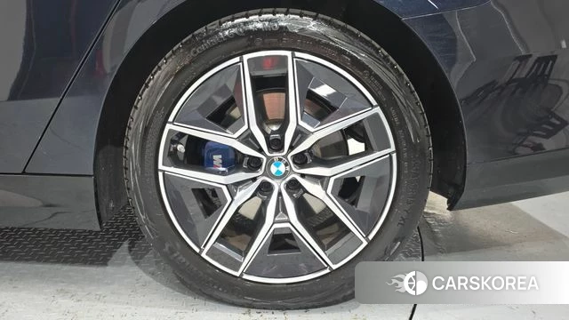 BMW 5 Series (G60) id 4719627 из Кореи 13