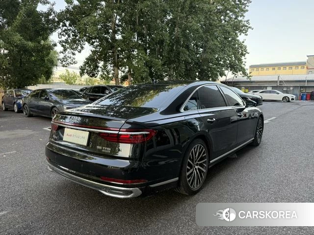 Audi A8 id 4366187 из Китая 13