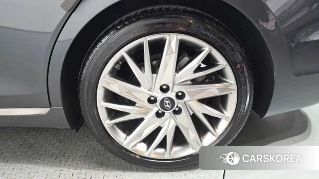 Hyundai The New Grandeur IG id 4396284 из Кореи 13