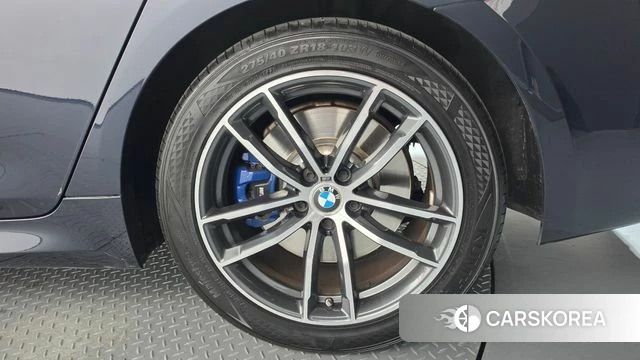BMW 5 Series (G30) id 4864139 из Кореи 13