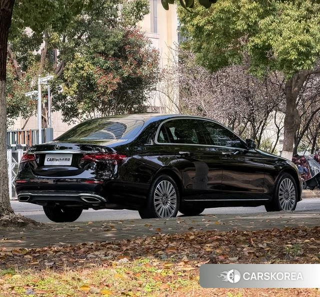 Mercedes-Benz E-class id 4297243 из Китая 13