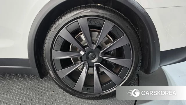 Tesla Model X id 4792439 из Кореи 13