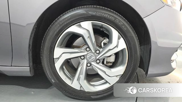 Honda Accord 10th Generation id 4525810 из Кореи 13