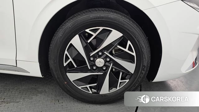 Hyundai The New Grandeur IG Hybrid id 4586551 из Кореи 13