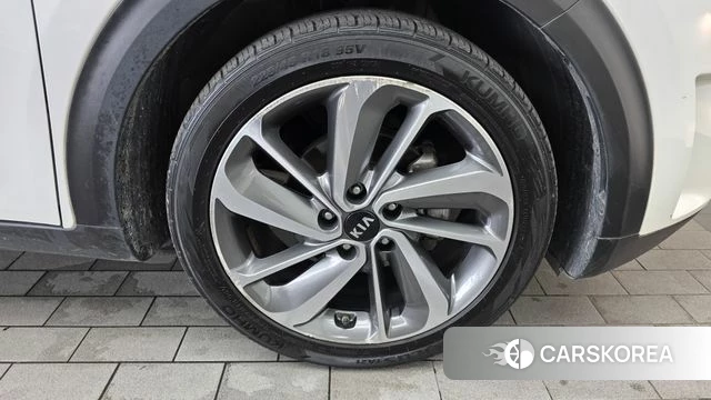 Kia Niro id 4557766 из Кореи 13