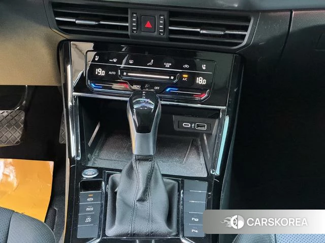 Volkswagen Passat id 4329054 из Китая 13