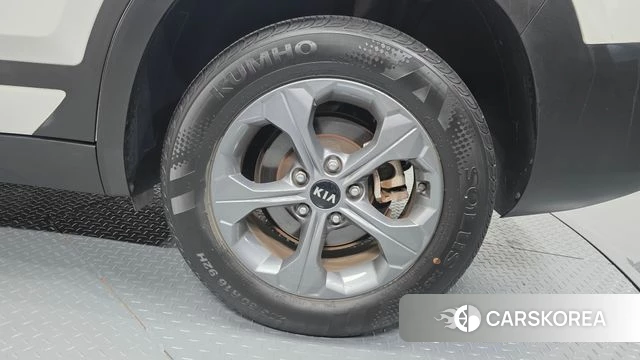 Kia Seltos id 4676753 из Кореи 13