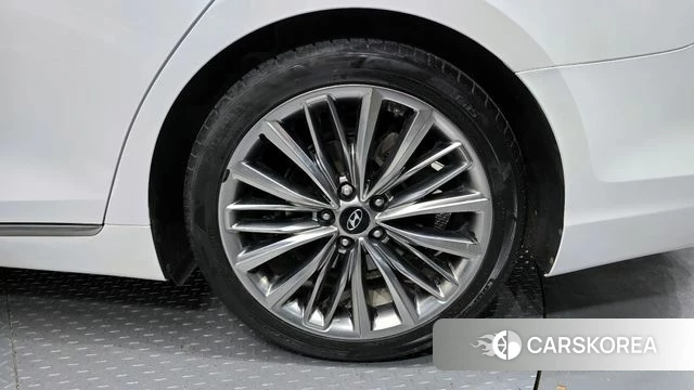 Hyundai Grandeur IG id 4345610 из Кореи 13