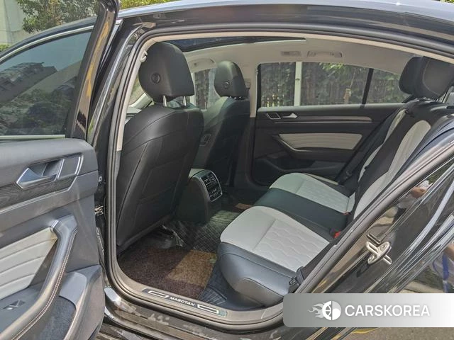 Volkswagen Magotan id 4353449 из Китая 13