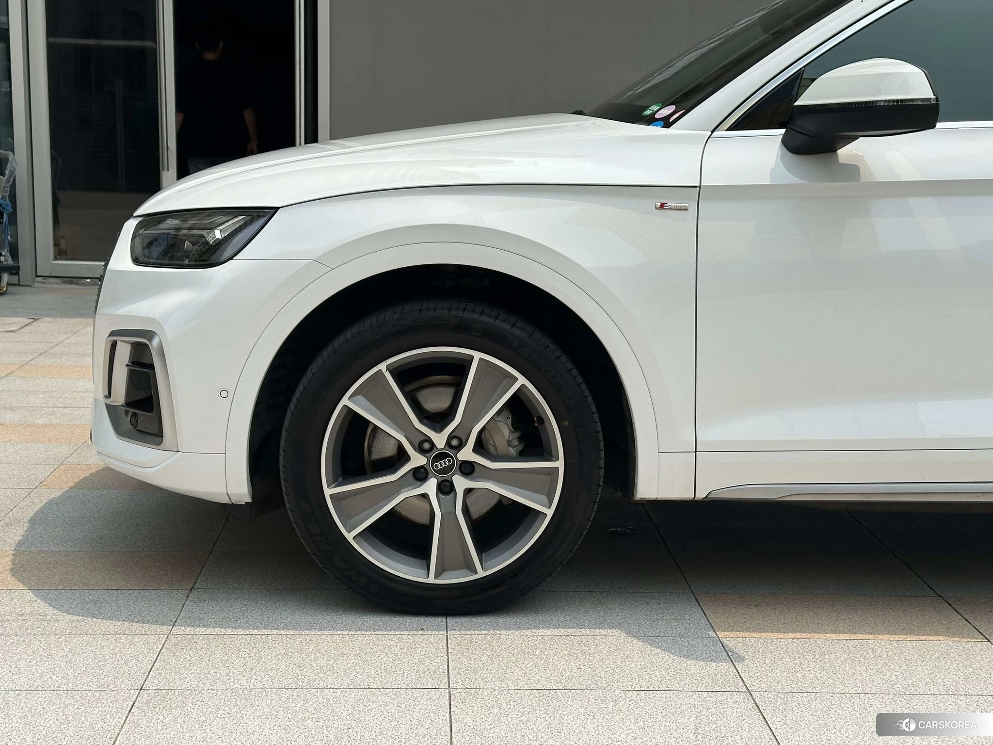 Audi Q5L id 4455079 из Китая 13