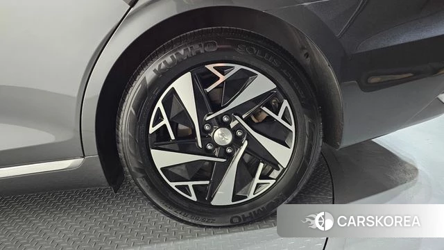 Hyundai The New Grandeur IG Hybrid id 4446850 из Кореи 13