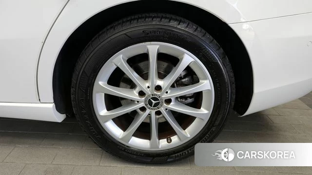 Mercedes-Benz A-Class W177 id 4324607 из Кореи 13