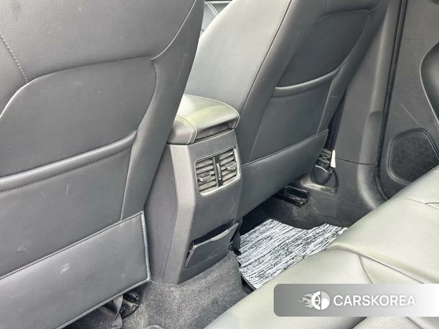 Roewe RX5 id 4241791 из Китая 13