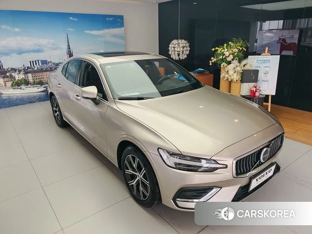 Volvo S60 id 4221202 из Китая 13
