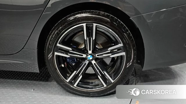 BMW 3 Series (G20) id 4387769 из Кореи 13