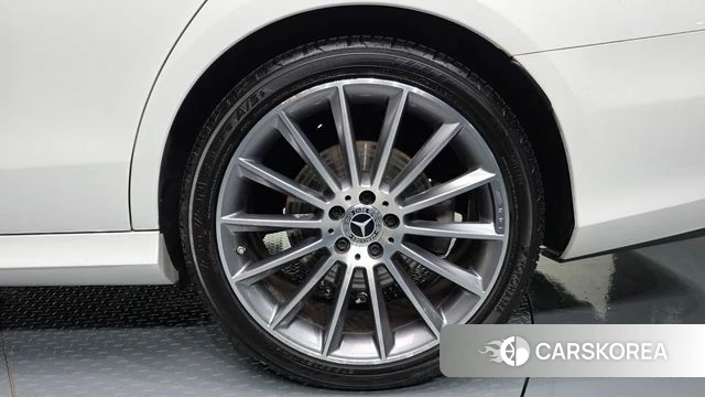 Mercedes-Benz E-Class W213 id 4899233 из Кореи 13