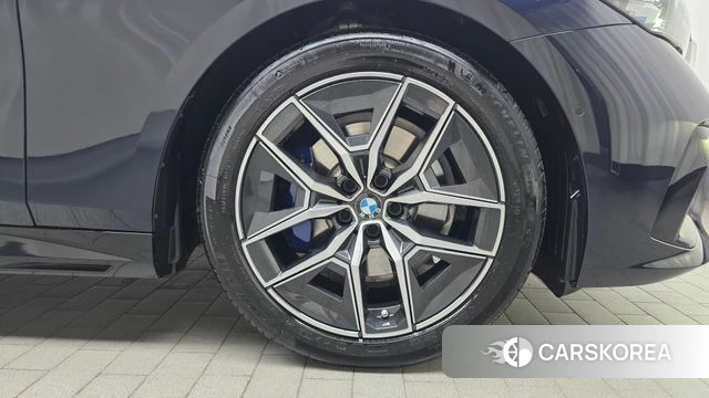 BMW 5 Series (G60) id 4783030 из Кореи 13