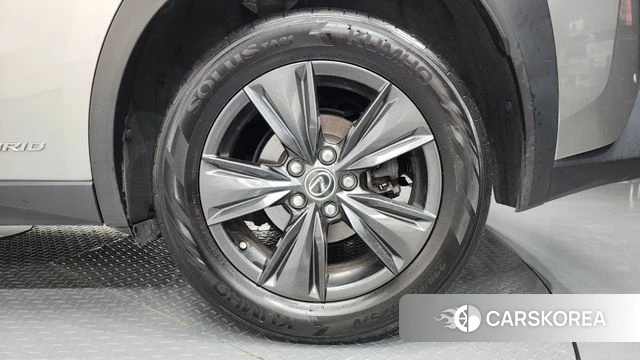 Lexus UX250h id 4508313 из Кореи 13