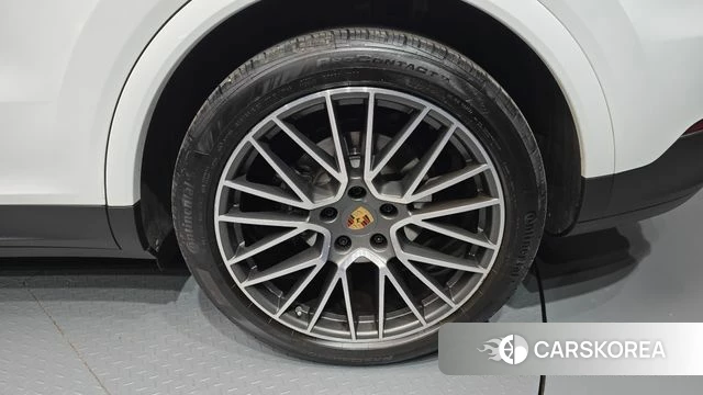 Porsche Cayenne (PO536) id 4692004 из Кореи 13