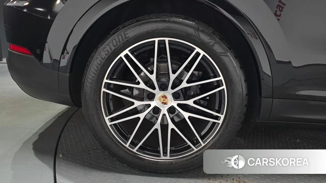 Porsche Cayenne (PO536) id 4847863 из Кореи 13