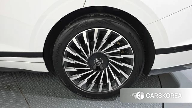 Hyundai Grandeur Hybrid (GN7) id 4194786 из Кореи 13