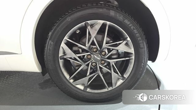 Genesis GV70 id 4370638 из Кореи 13