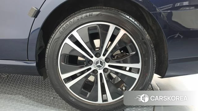 Mercedes-Benz E-Class W213 id 4541728 из Кореи 13