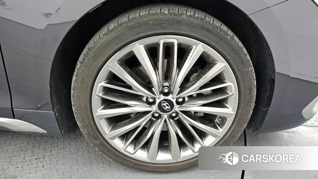 Hyundai Grandeur IG id 4325971 из Кореи 13