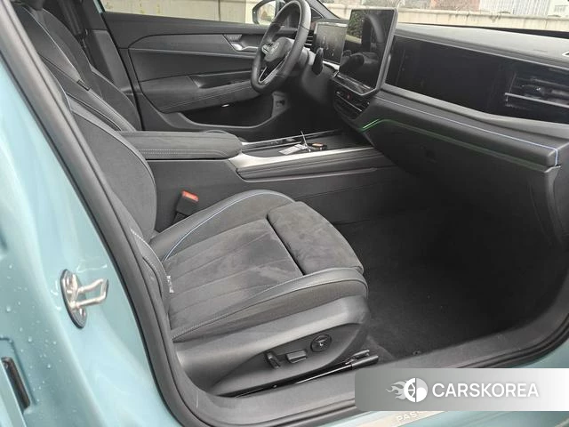 Volkswagen Passat id 3890779 из Китая 12