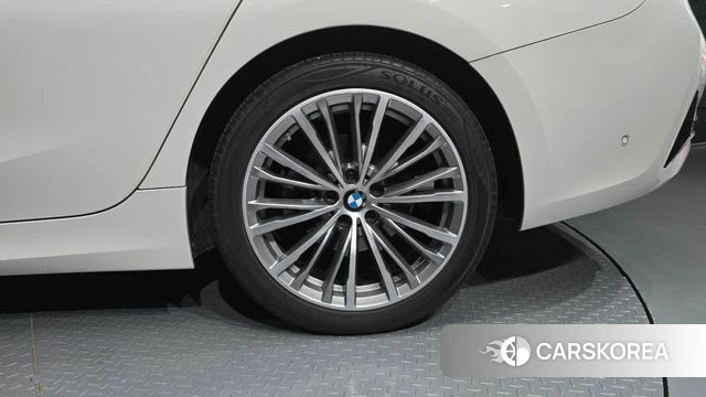BMW 3 Series (G20) id 4759031 из Кореи 13