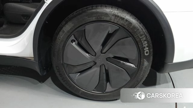 Tesla Model Y id 4200741 из Кореи 13