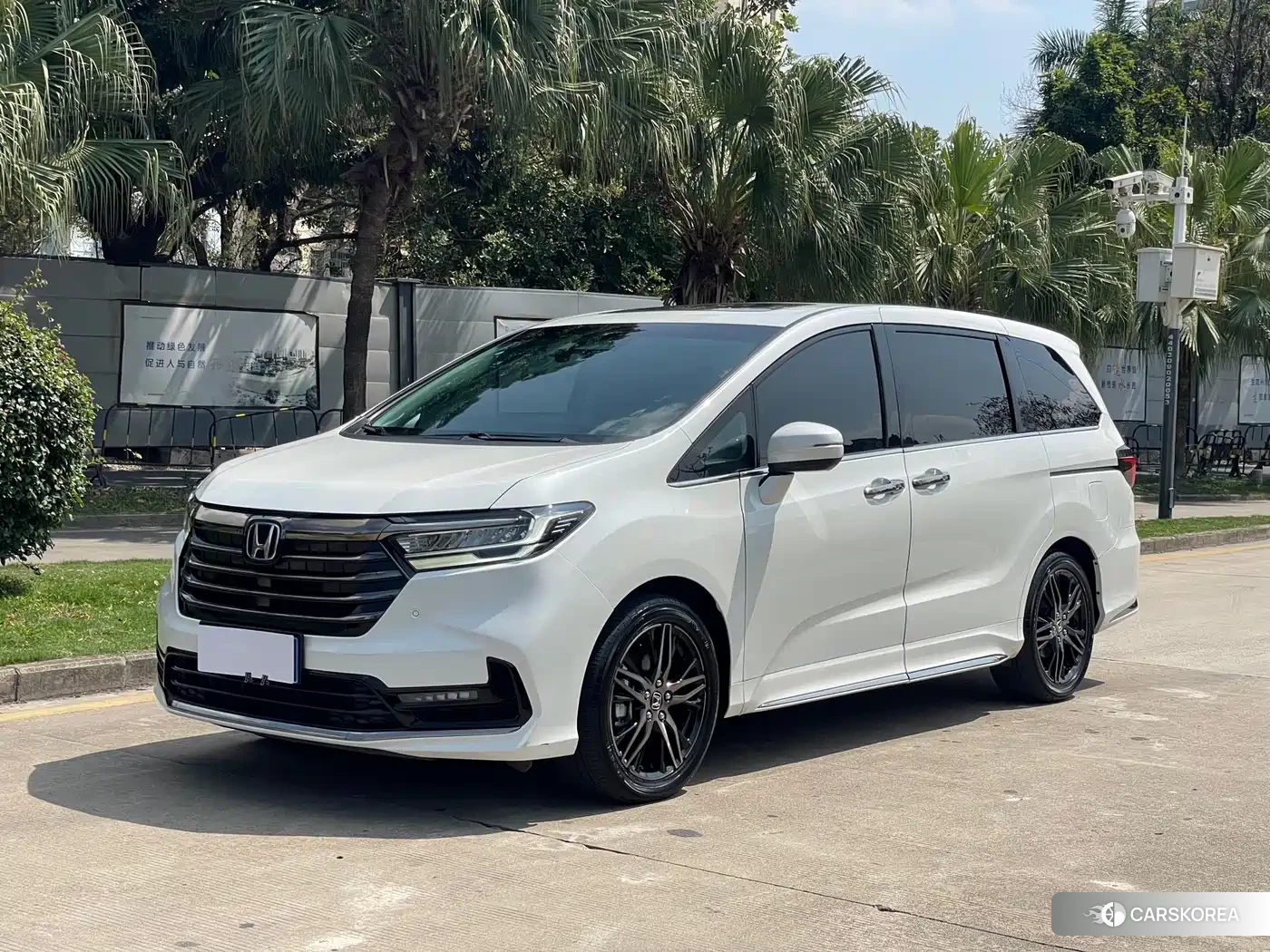 Honda Odyssey id 4546456 из Китая 13
