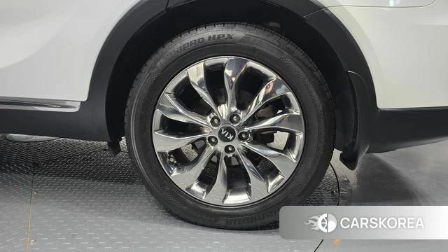 Kia The New Sorento id 4647689 из Кореи 13