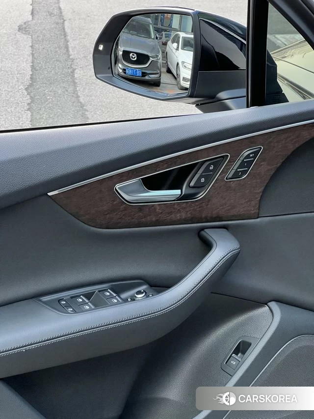 Audi Q7 id 4213595 из Китая 13
