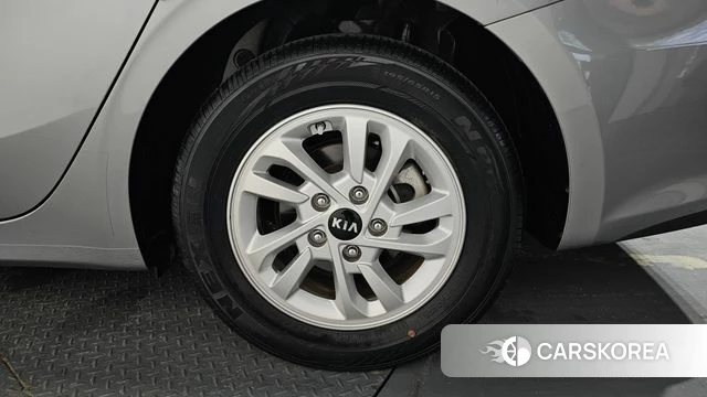Kia Come New K3 id 4581392 из Кореи 13