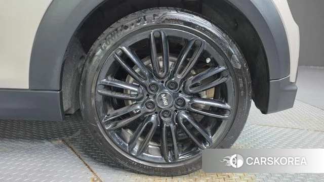 Mini Cooper id 4516945 из Кореи 13