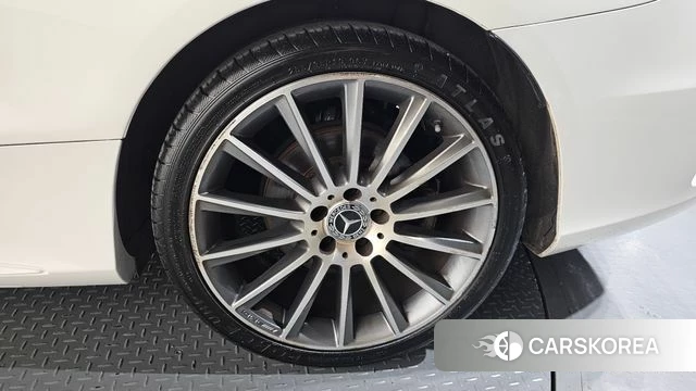 Mercedes-Benz C-Class W205 id 4433422 из Кореи 13