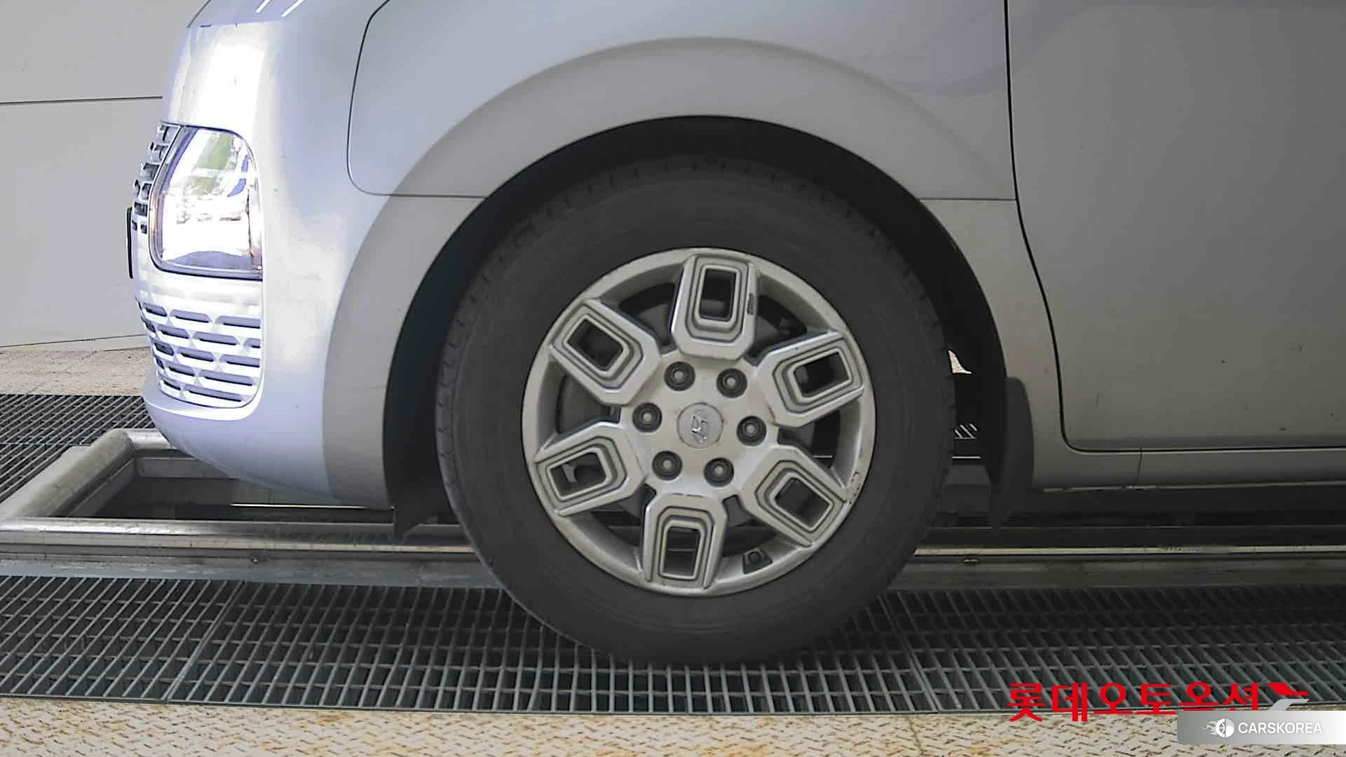 Hyundai Staria id 4289347 из Кореи 13