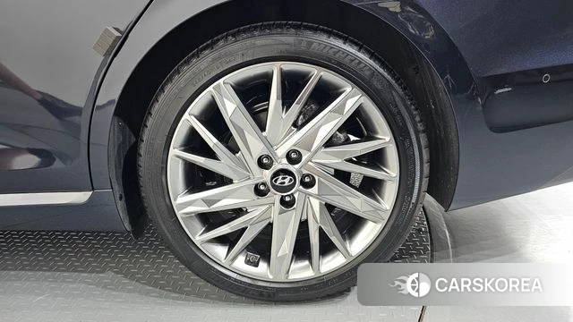 Hyundai The New Grandeur IG id 4402763 из Кореи 13