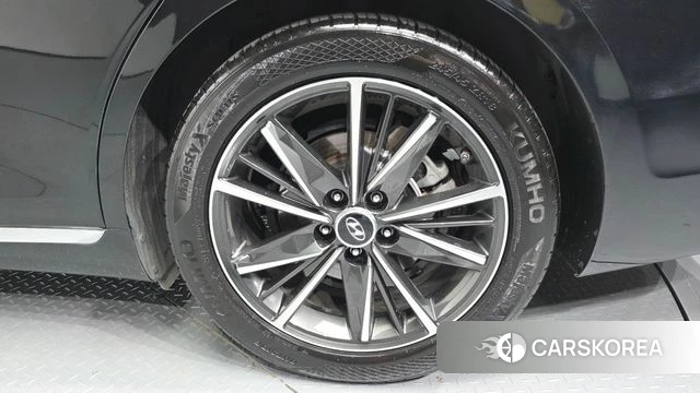 Hyundai The New Grandeur IG id 4698216 из Кореи 13