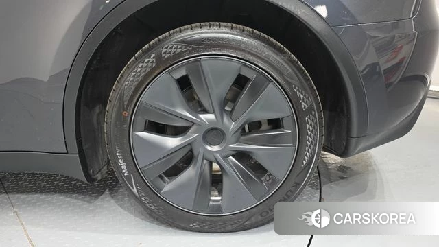 Tesla Model Y id 4194152 из Кореи 13