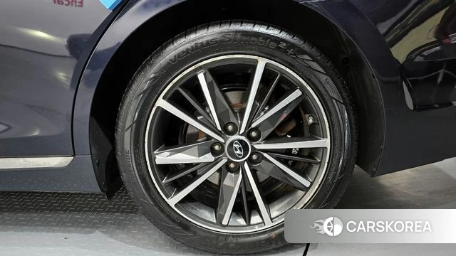 Hyundai The New Grandeur IG id 4187036 из Кореи 13