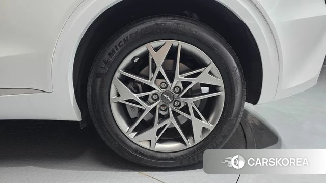 Genesis GV70 id 4401357 из Кореи 13