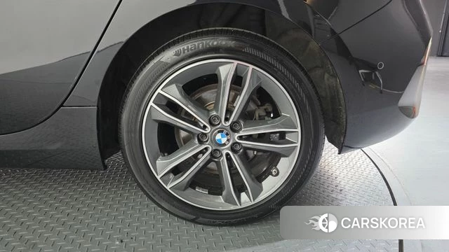 BMW 1 Series (F40) id 4356017 из Кореи 13