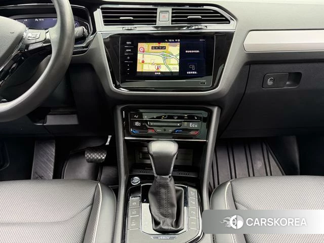 Volkswagen Tiguan L PHEV id 4277240 из Китая 13